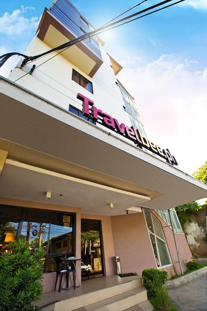 Travelbee Fuente Inn Cebu Exterior photo