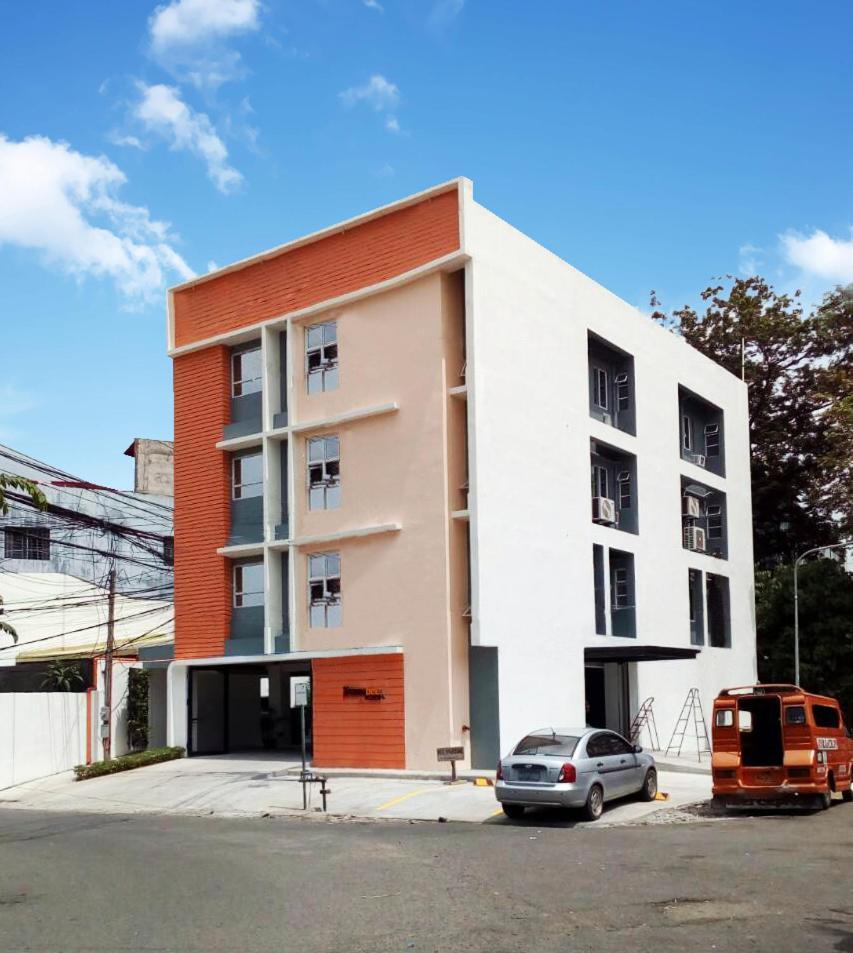Travelbee Fuente Inn Cebu Exterior photo